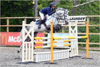 Ella Dalton wins the Nupafeed Supplements Senior Discovery Second Round at Petley Wood Equestrian Centre